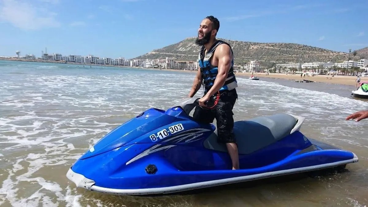 Thirty-minute jet-ski session with transfers — Tour photograph 3