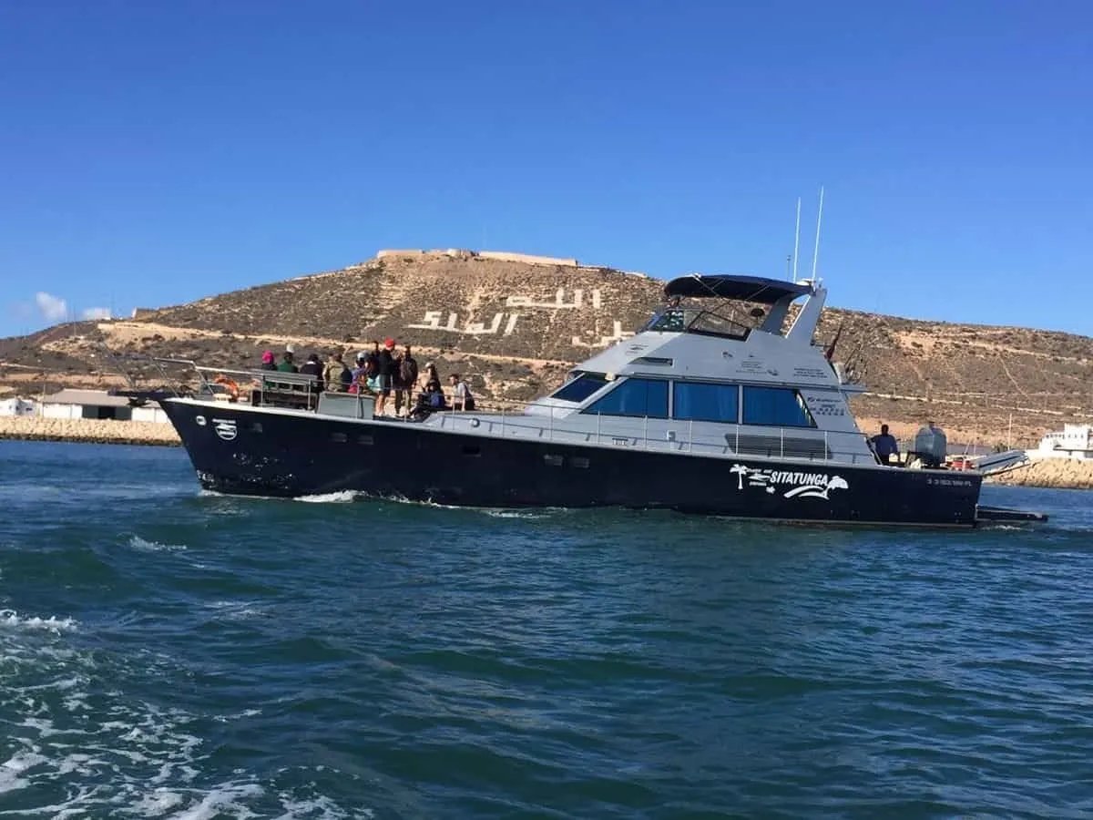 Coastal boat outing with fishing and lunch — Tour photograph 3
